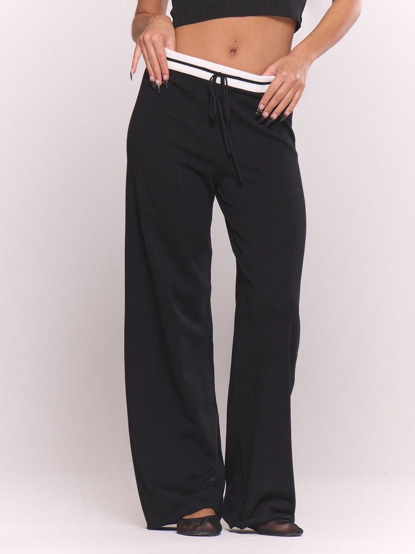 Low-Rise Wide-Leg Knit Pants - Black